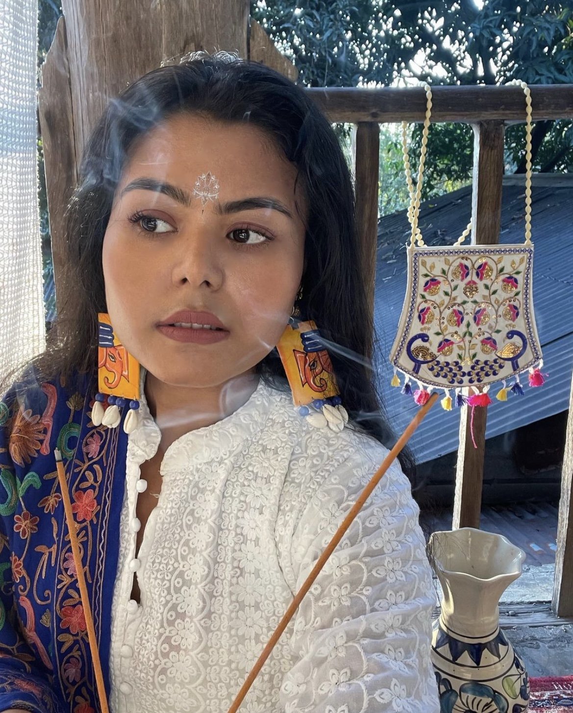 Beautiful Indian Devotee Women #deGtYO05
