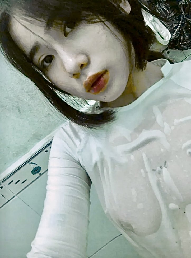 N Ngoc a Wannabe Asian Webslut. #DfGKIDzB