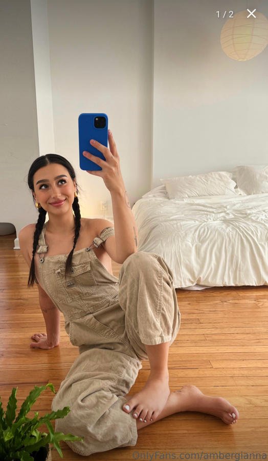 dfkwjeh7 Tiktoker Artist Makes Ceramic with Feet and Develops Fetish #DFKwJeh7