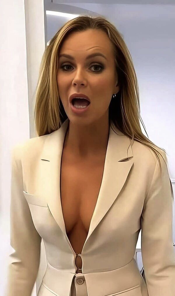dlucu8jj Amanda Holden Hot Ball Drainer Cock Teasing MILF gets Cocked by BBC 💯🔥🔥😳😳✊🏾🍆💦💦 #dlUcU8jJ