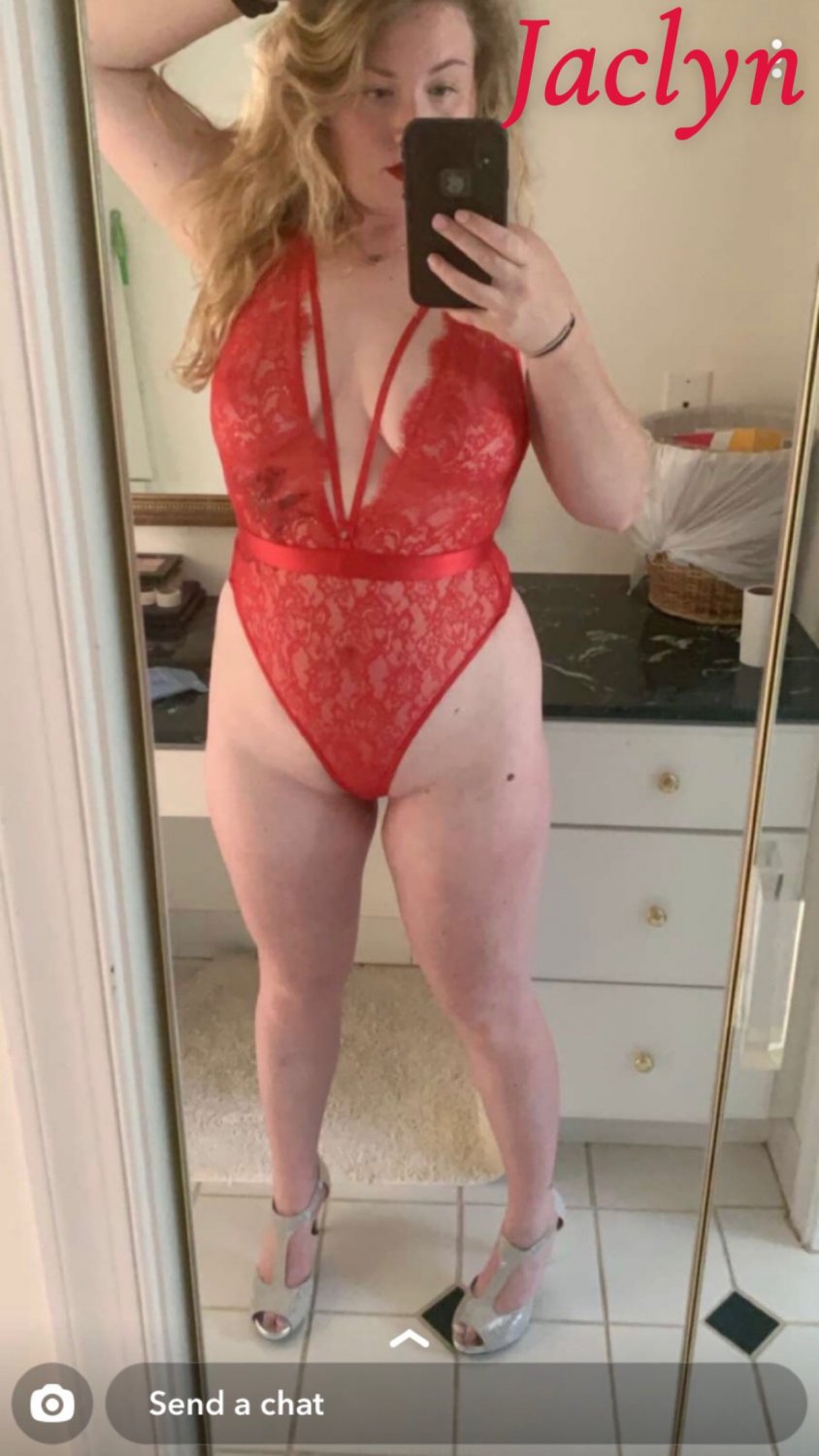 Jaclyn Webslut #DNvG3NFo