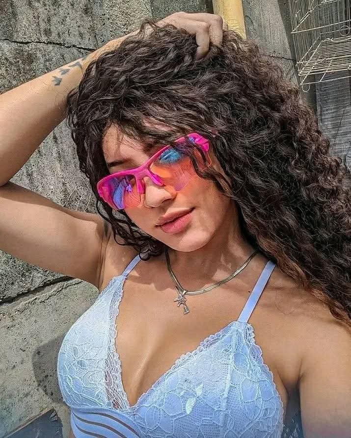 dpndzk5w Novinha gostosa demais #DPNdzK5w