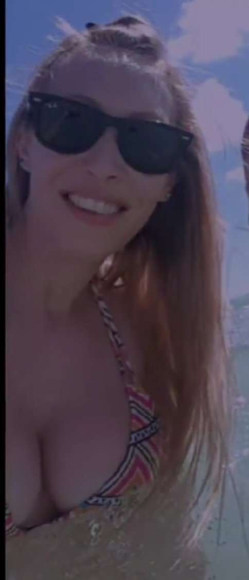 Very slutty Argentinian blonde #DUMEAmdQ
