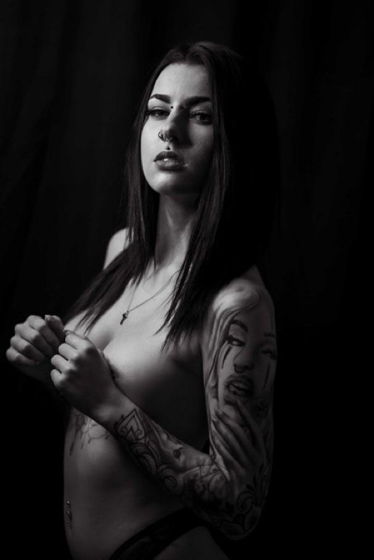 Nadine Boudoir #E0d0XqiQ