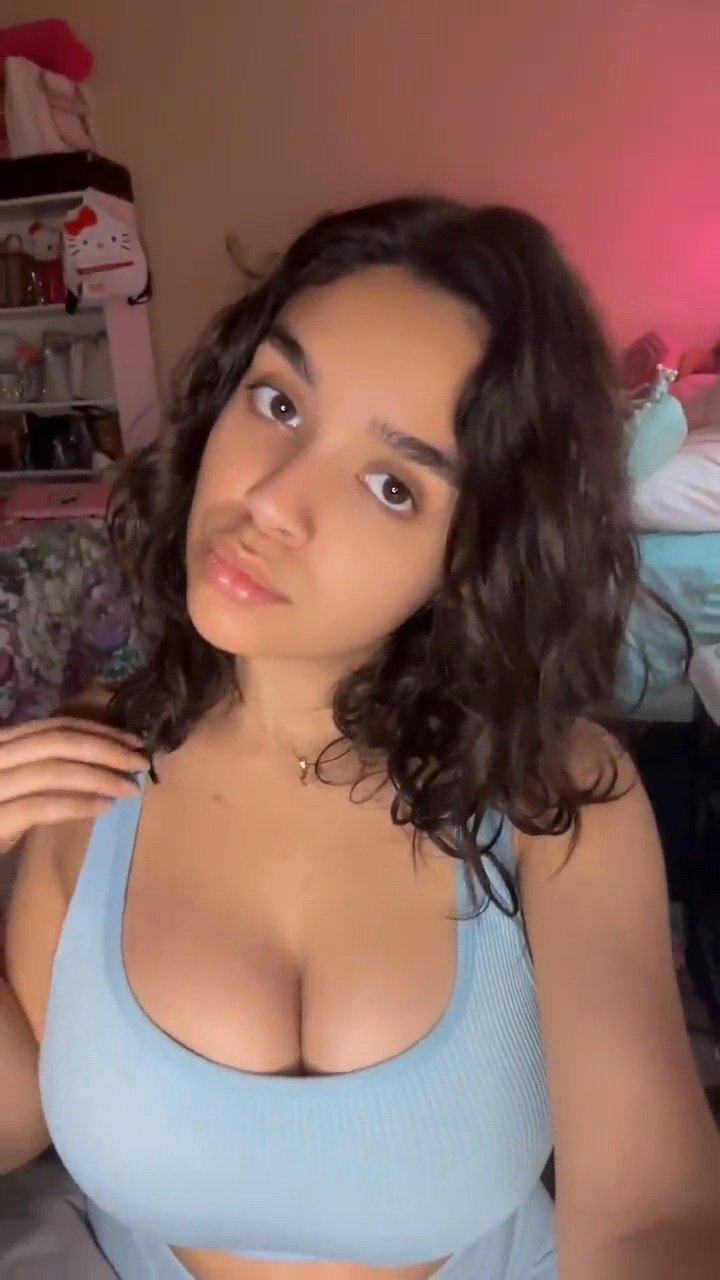 Nri Busty College Desi #eR5xJMxf
