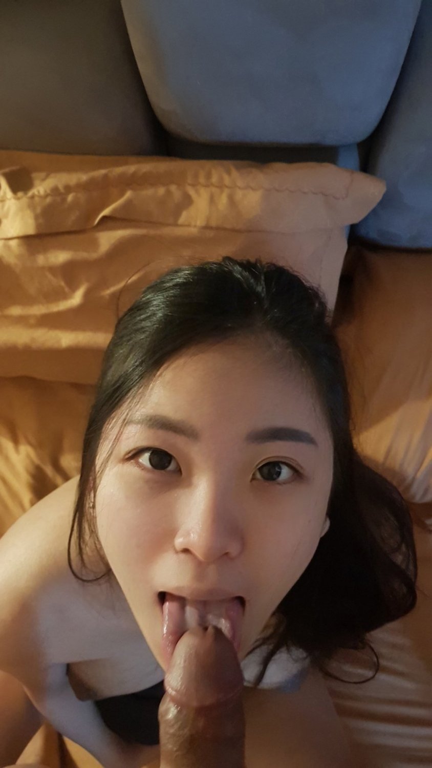 **REAL** Asian Wife’s Nudes LEAKED! Gyat damn! #F58sMjYm
