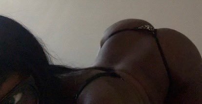 Ebony #fm3NG1Dv