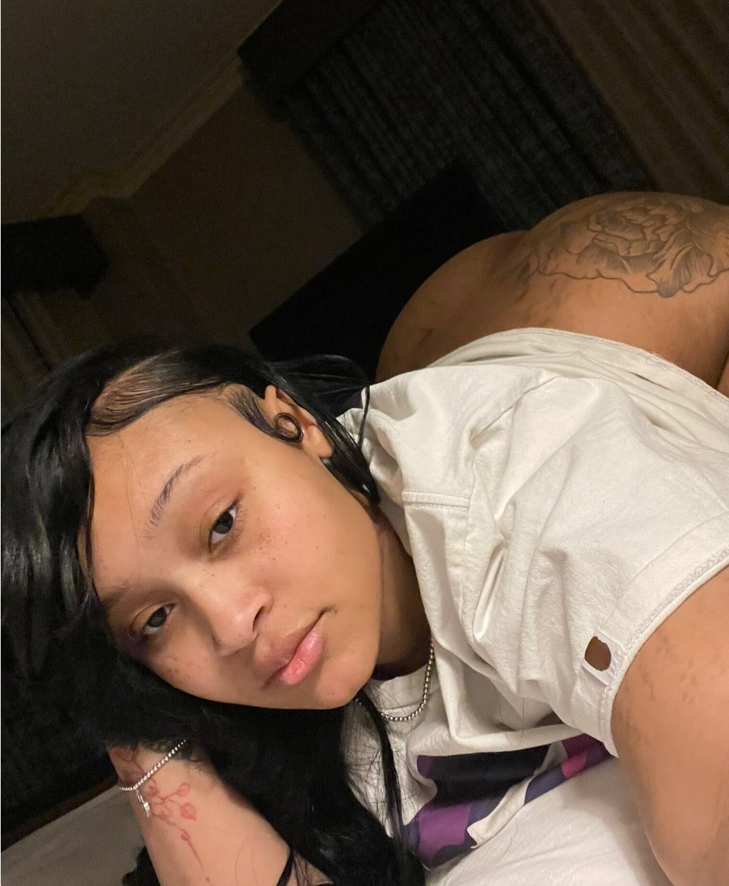 Fine Thick lightskin slut #FPewG5uy