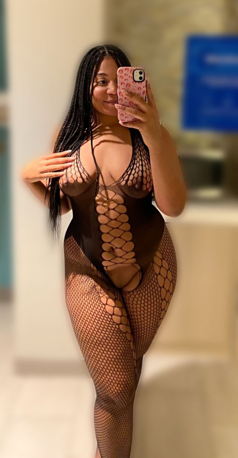 Naughty lil bitch Pt 1 (photos) #fr4WEmw5