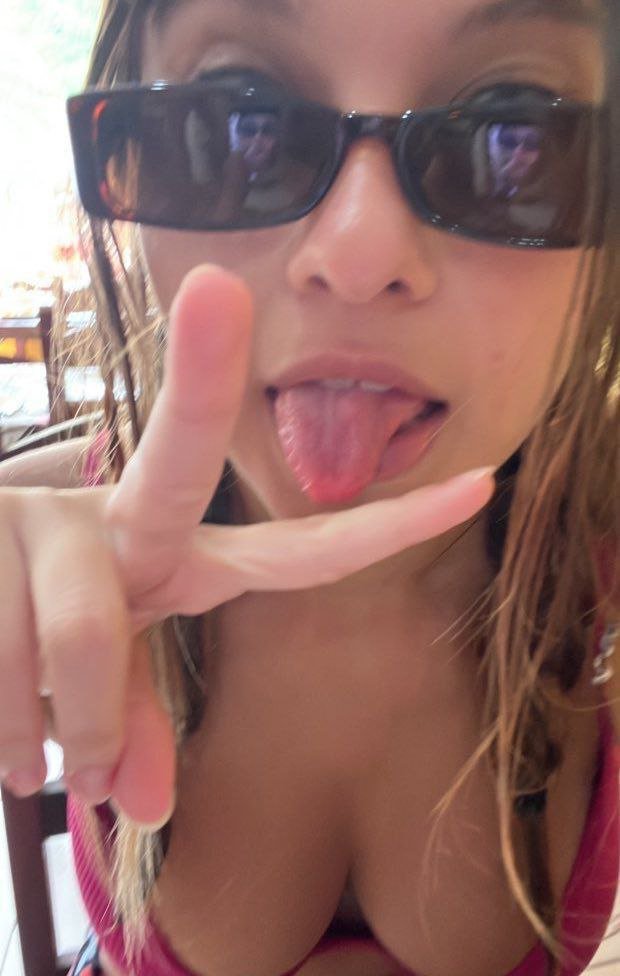 Novinha peituda deliciosa #Fs4oXD2N