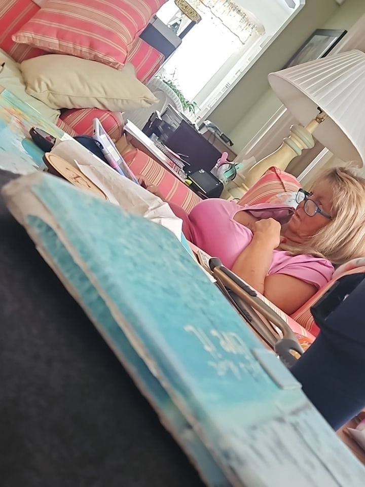 Mature Wife drunk and showing off. #FSDBtbZA