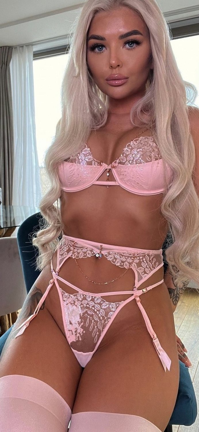 Uk Sophie #fZaT3UU4