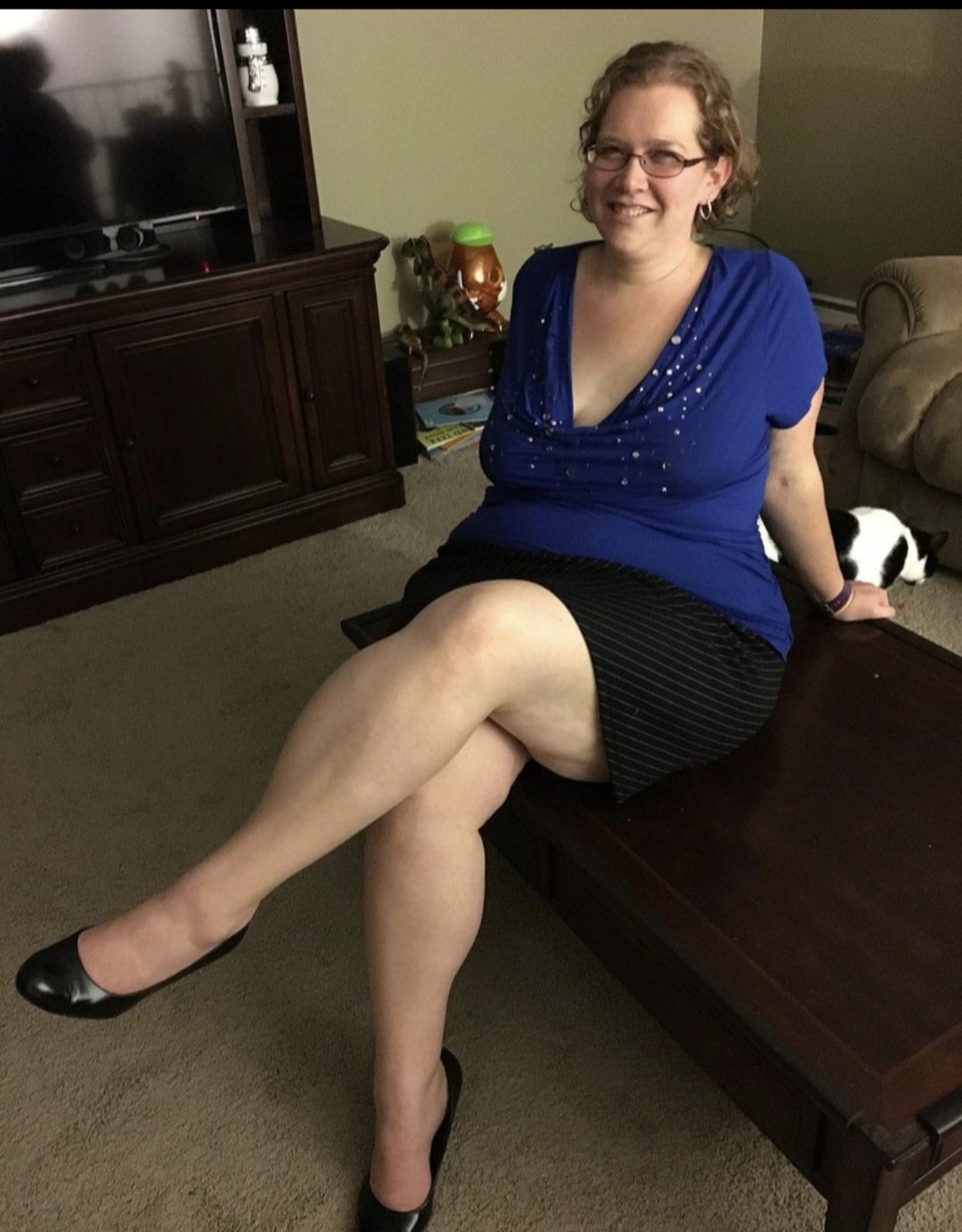 Thick Wife wants to be a Whore #gEZEuUQi