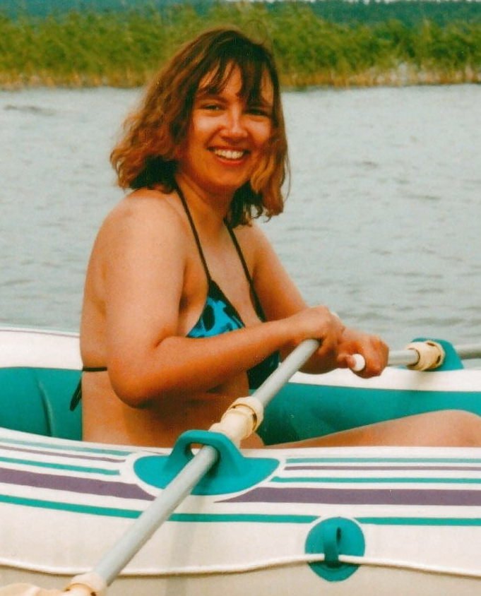 Denise R spreads from 24 yo to 56 yo #Glj4a3ZU