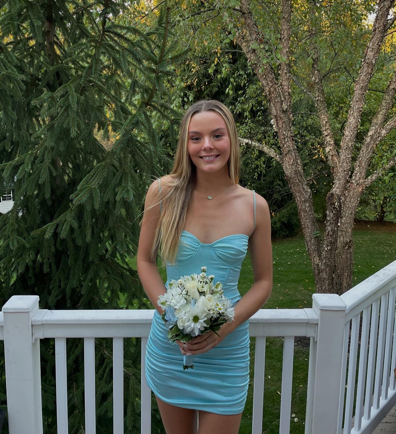 Sexy blonde college teen Michelle #Gn00EBYZ