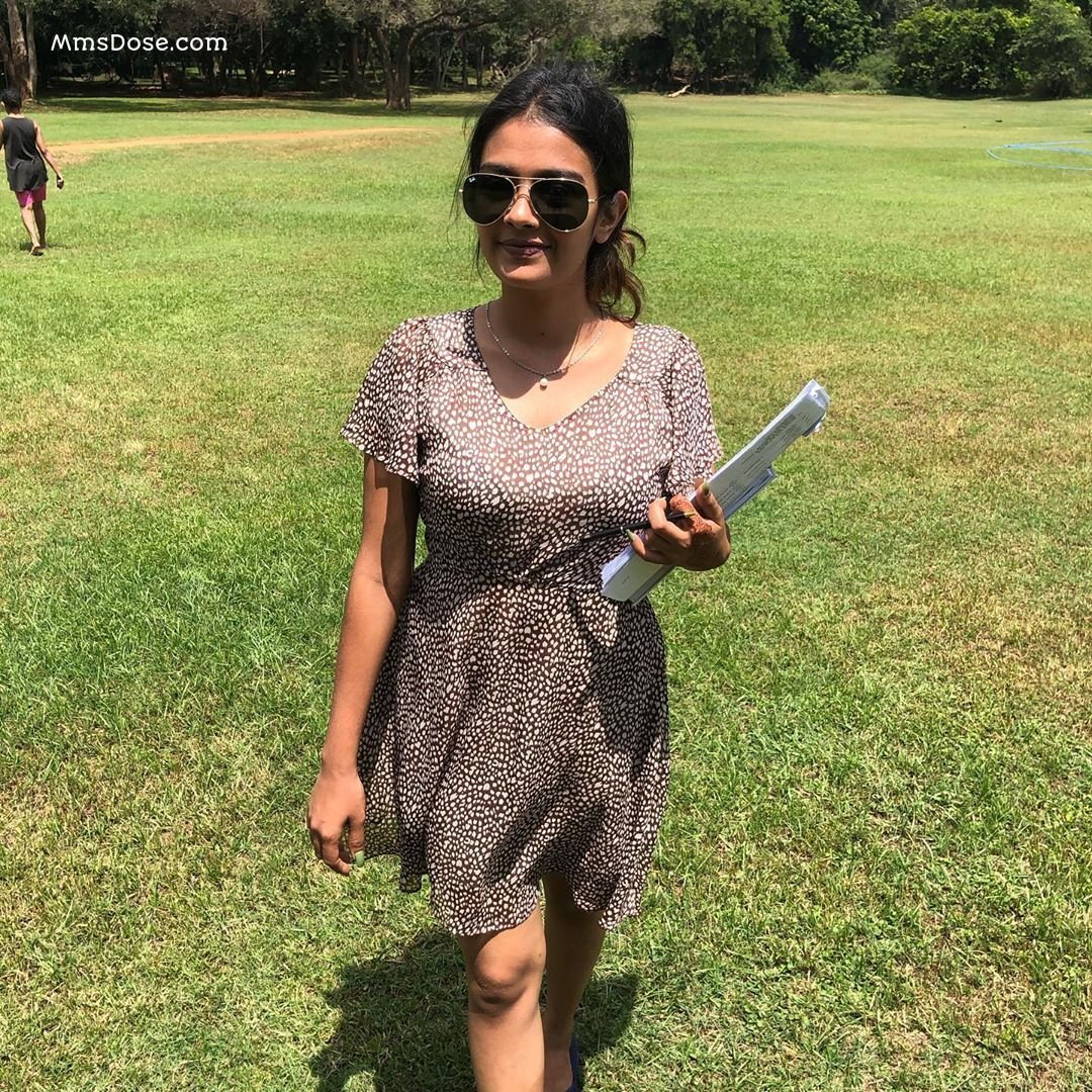 Indian teen girl give awesome blowjob #gobahPxw