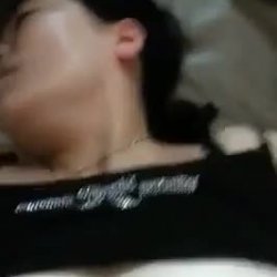 y8pI1071_720p