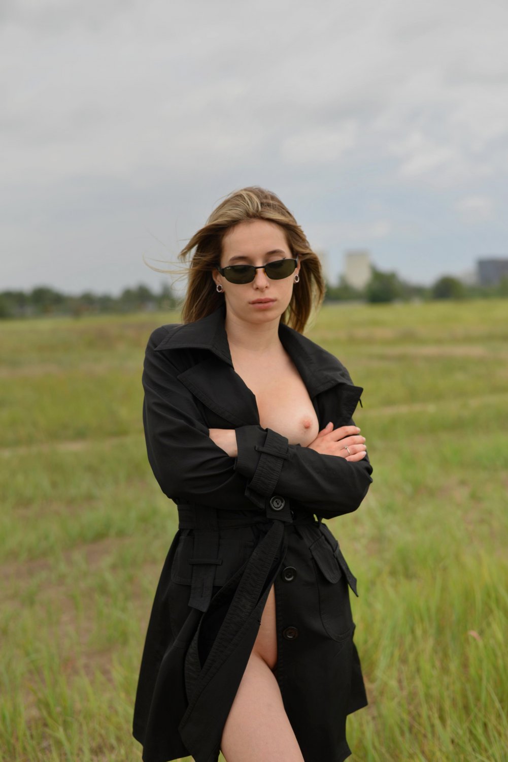 would you fuck me even if I was your friend? #gt8Fcsj1