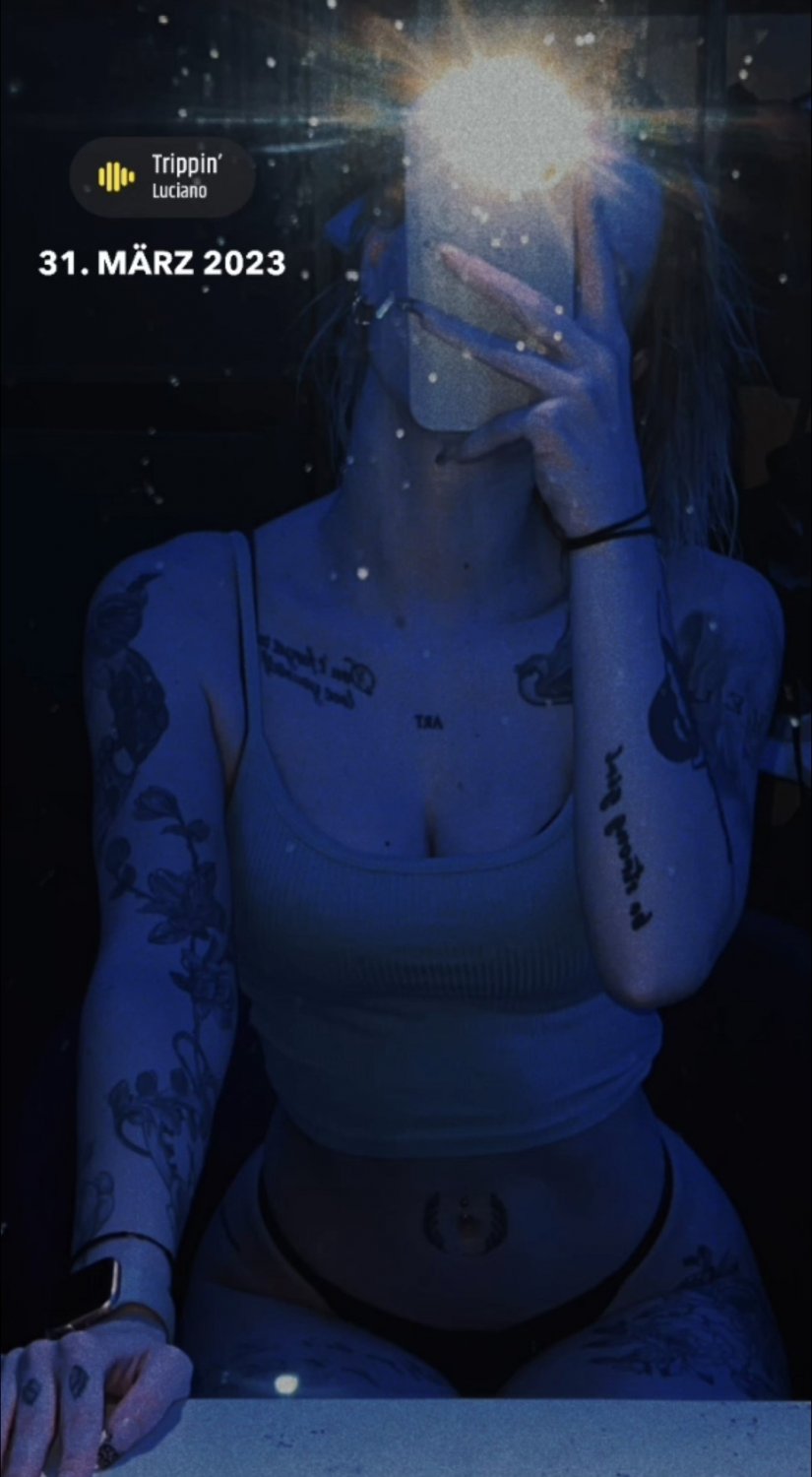 German Webslut Jennifer teasing dicks on snap #gZOUxMRM