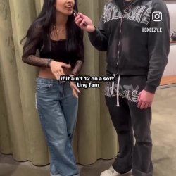 🇨🇦 Toronto Thot Size Queen wants a 🍆 12 inches 📏 on Soft! 🤯