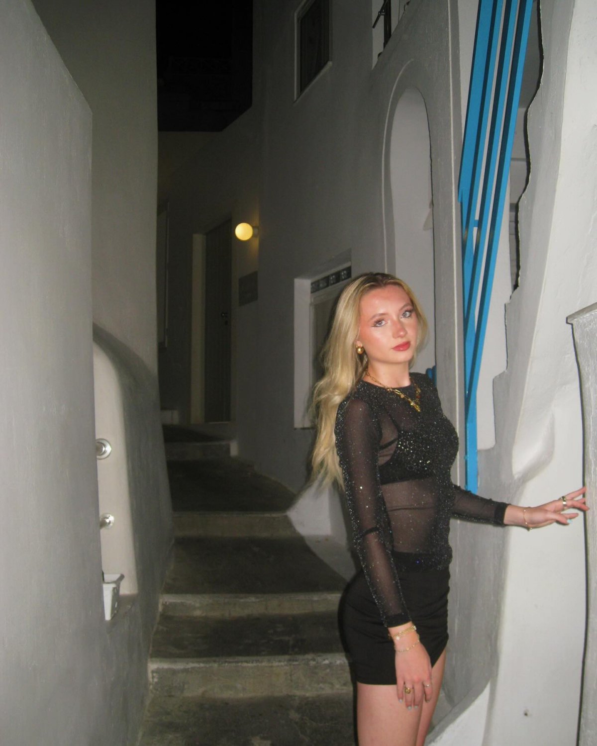 Sexy blonde college teen Holly #hATZfQwe