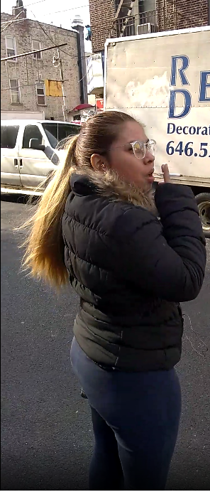 Sexy smoker creepshot exhale LATINA #hbn1YEow