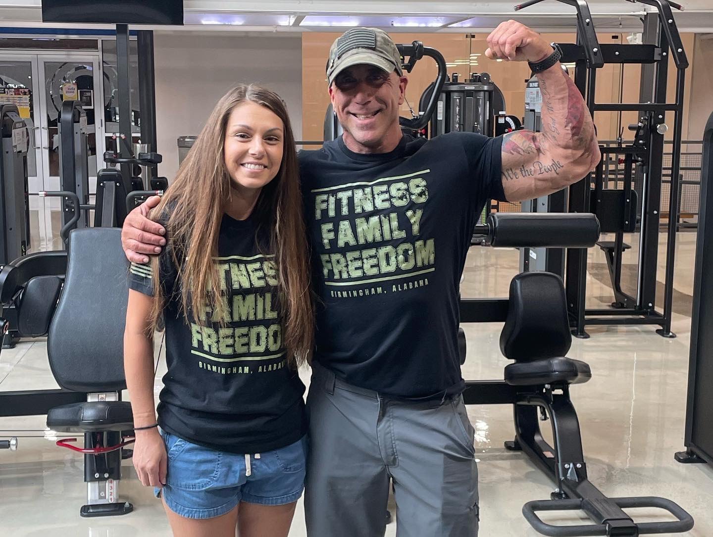 Fit couple #HE3BKbqk