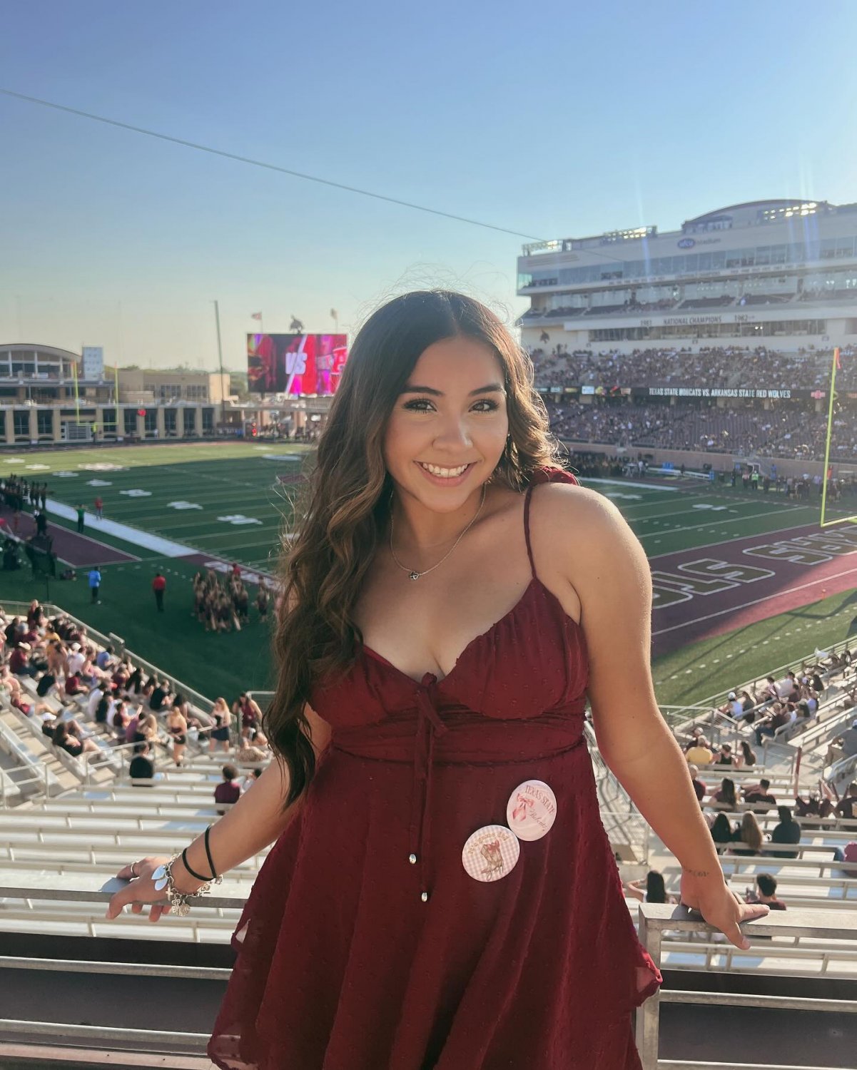 Sexy busty latina teen Kasey #Hp64d3Ij