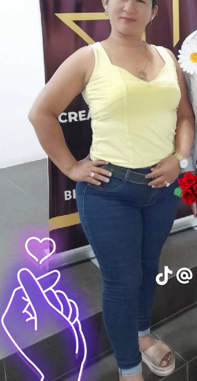 Madura chinita con cuca grande y peluda con amante a escondidas. #HR8rOm5D