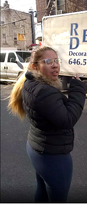 Sexy smoker creepshot exhale LATINA #hT7V1TRz