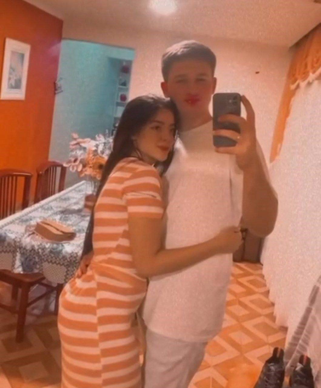 Namoradinha modelo,quem quiser vazar sua esposa, amiga ou namorada no sigilo vem pv #hwbVNY5R