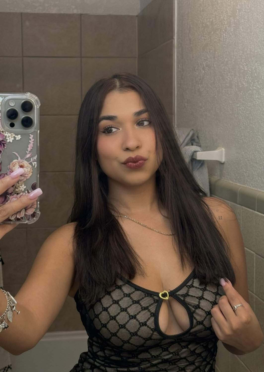 Sexy big tit latina teen Amaya #I45EPrI2