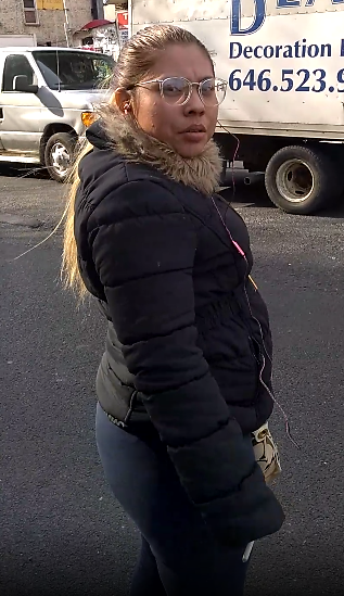 Sexy smoker creepshot exhale LATINA #i5zsasLw