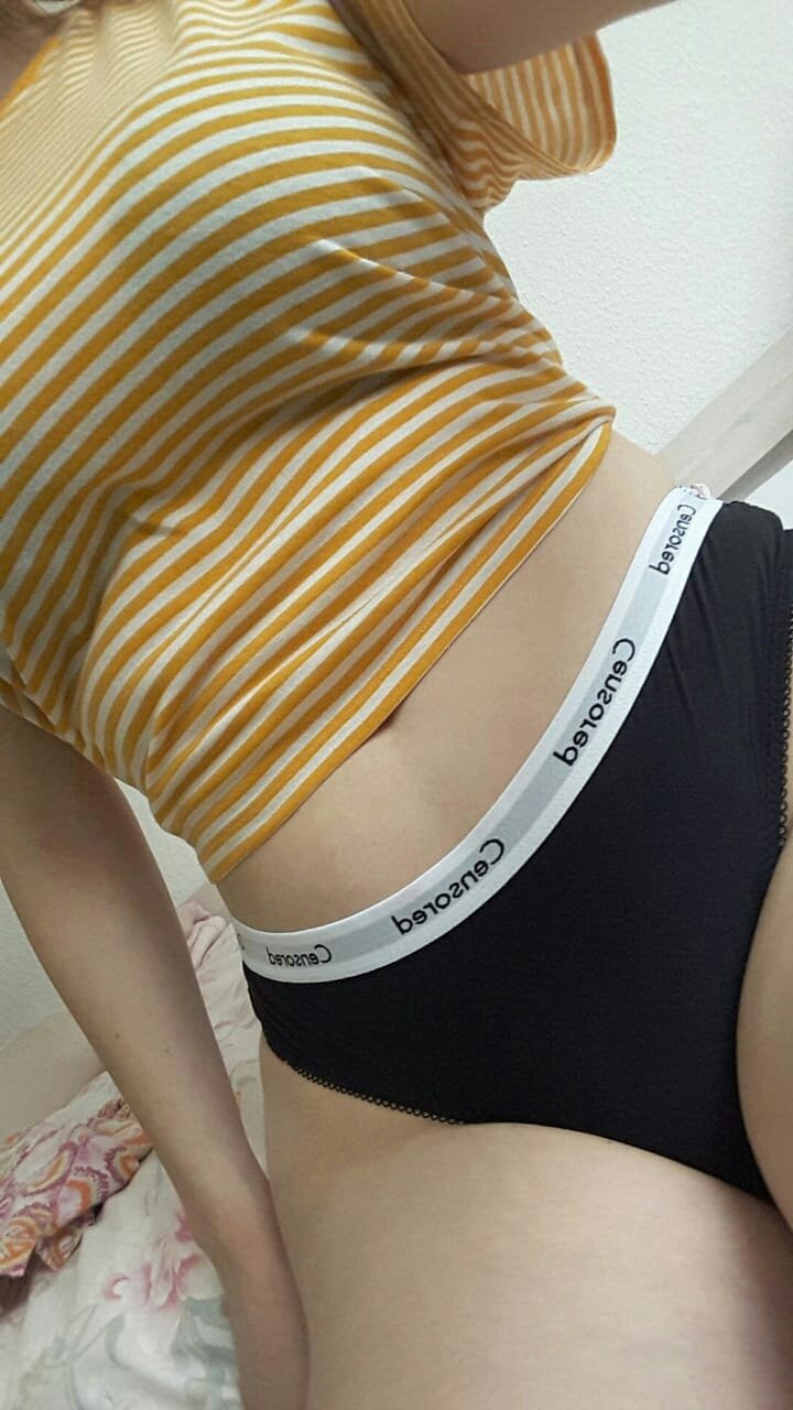 my 24 yo baddie Gf teasing dicks #IbB2jL5n