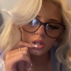 19 yr blonde chav