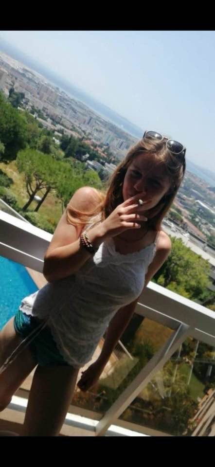 French Morgane ❌posed #IEUyBXpm