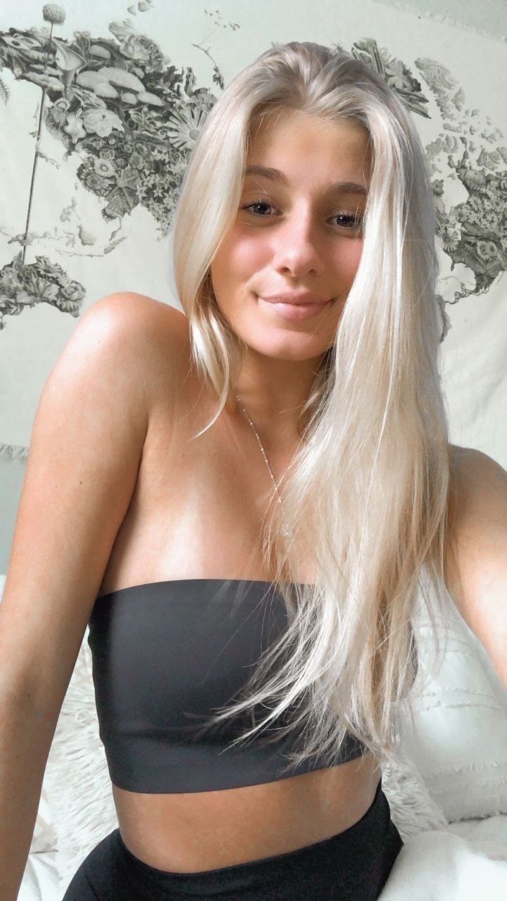 Beautiful Blondie Slut #iV9R7XAJ