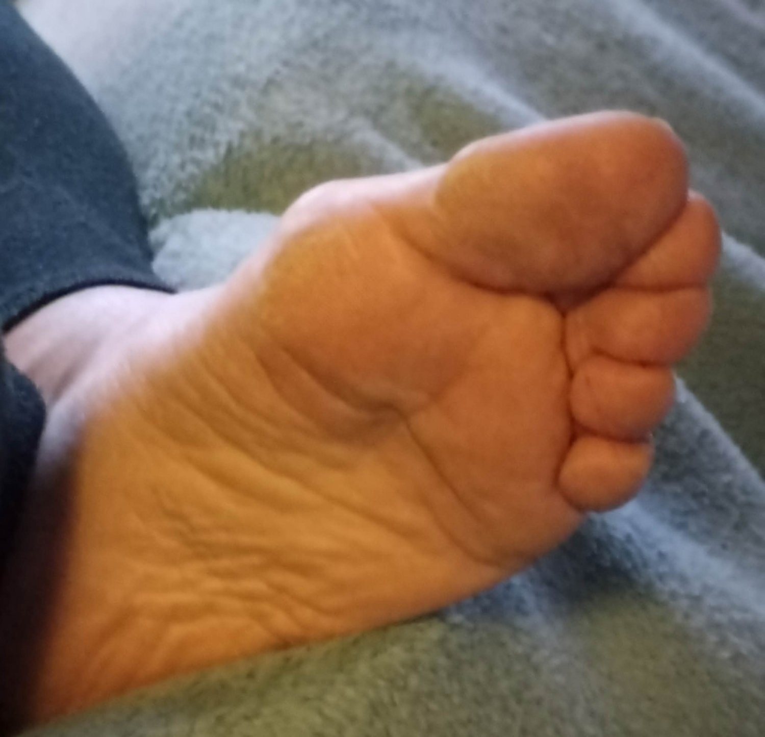 My French friend is addicted to his wife's feet #iVKDAu9j