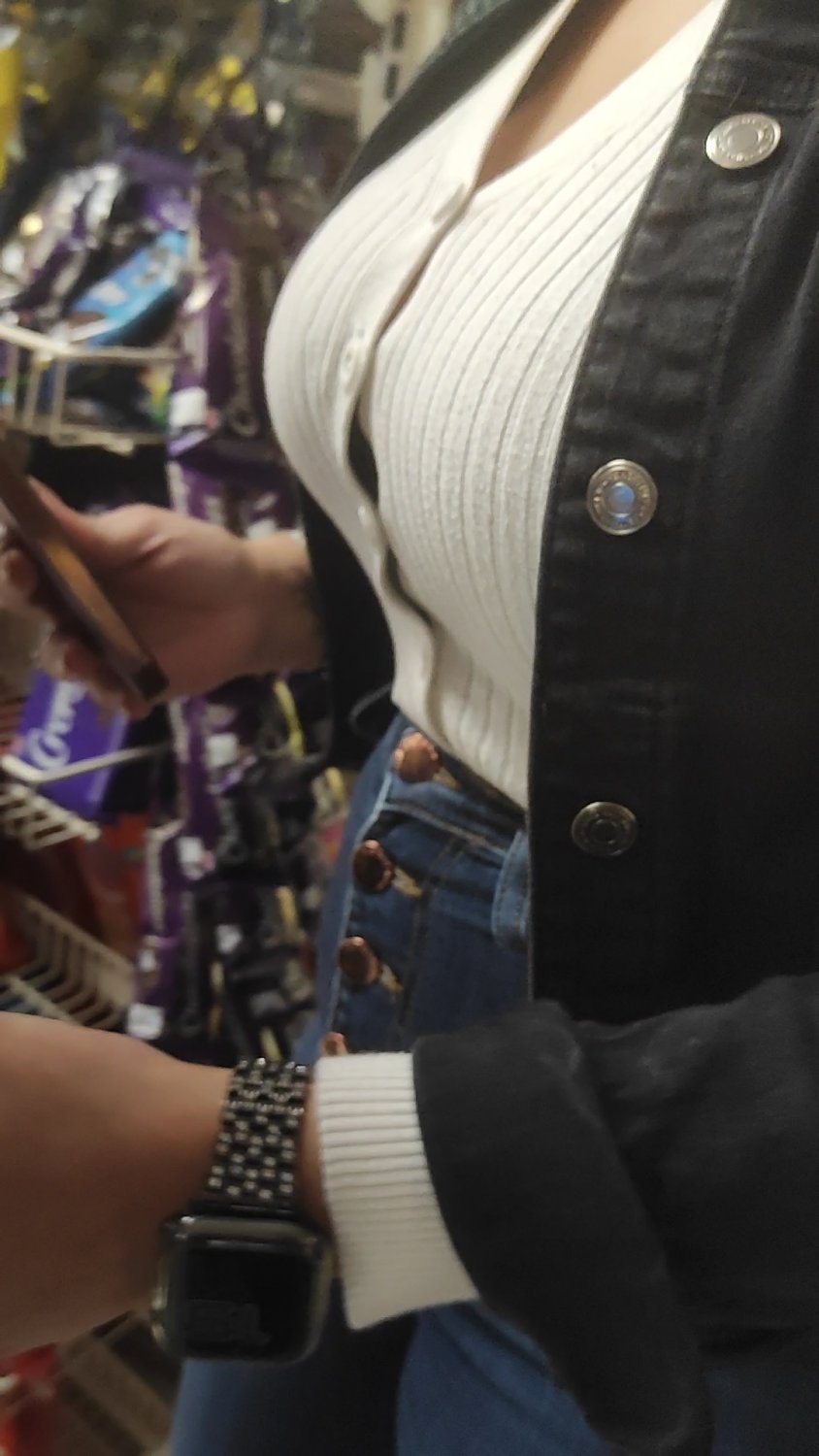 Shopping #JIL7HroU