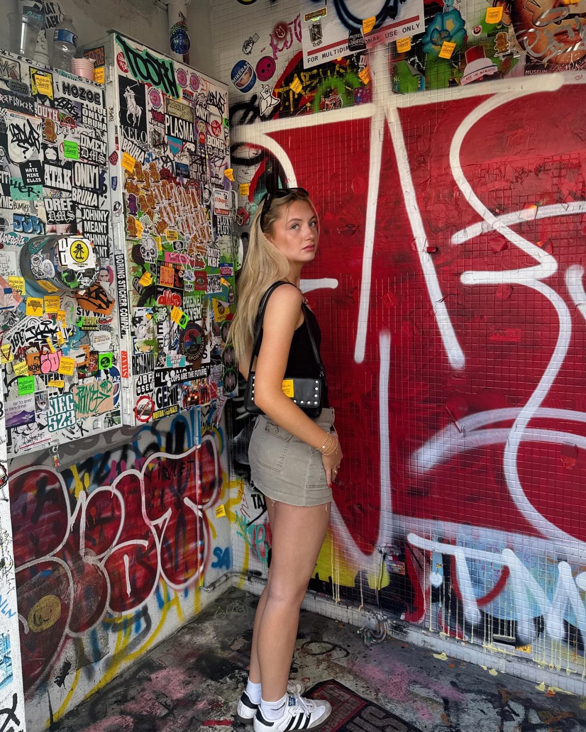 Sexy blonde college teen Holly #jOz8hoDh