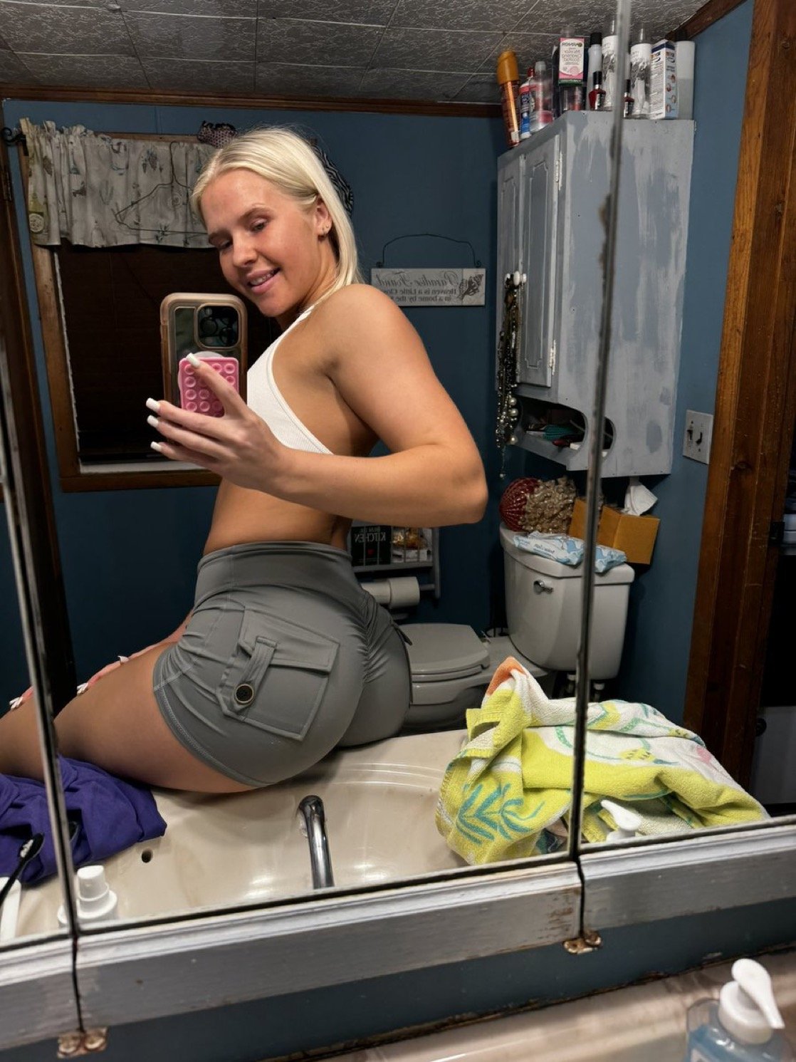 sexy tanned blonde bubble butt teen #jqOrgfbD
