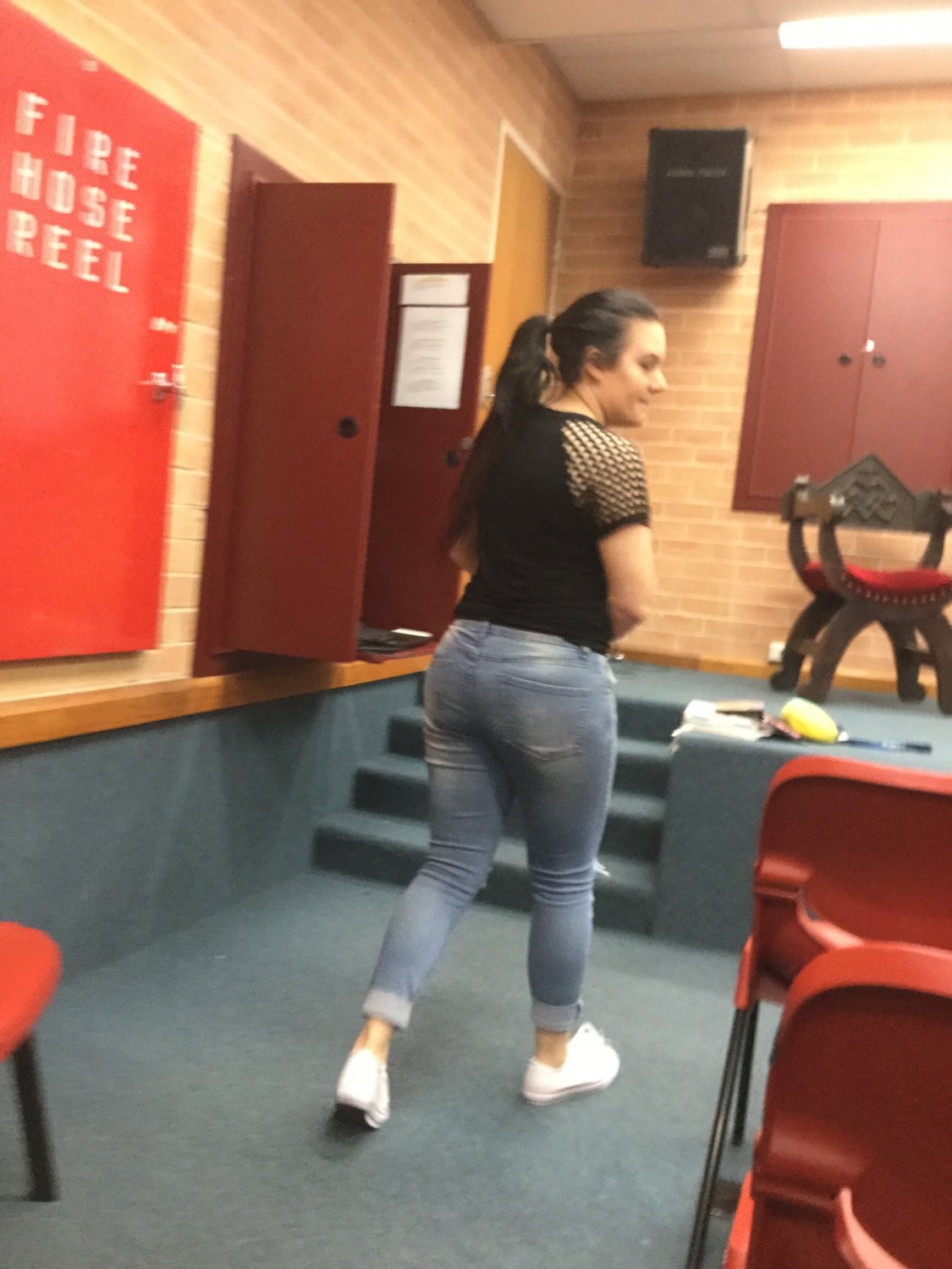 Thick Italian PAWG in jeans #K0wSoYVC
