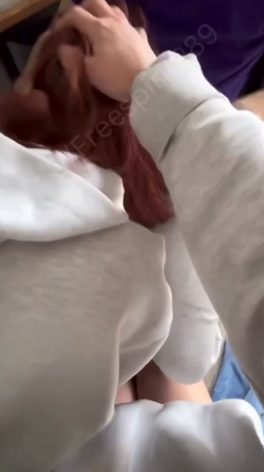 She let her room mate suck her bf's cock #k2gZe7aO
