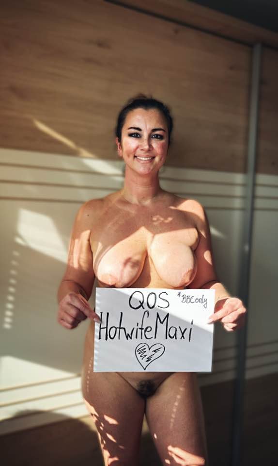 Kik & Webslut Maxi wants to become famous #k9wIyO0s