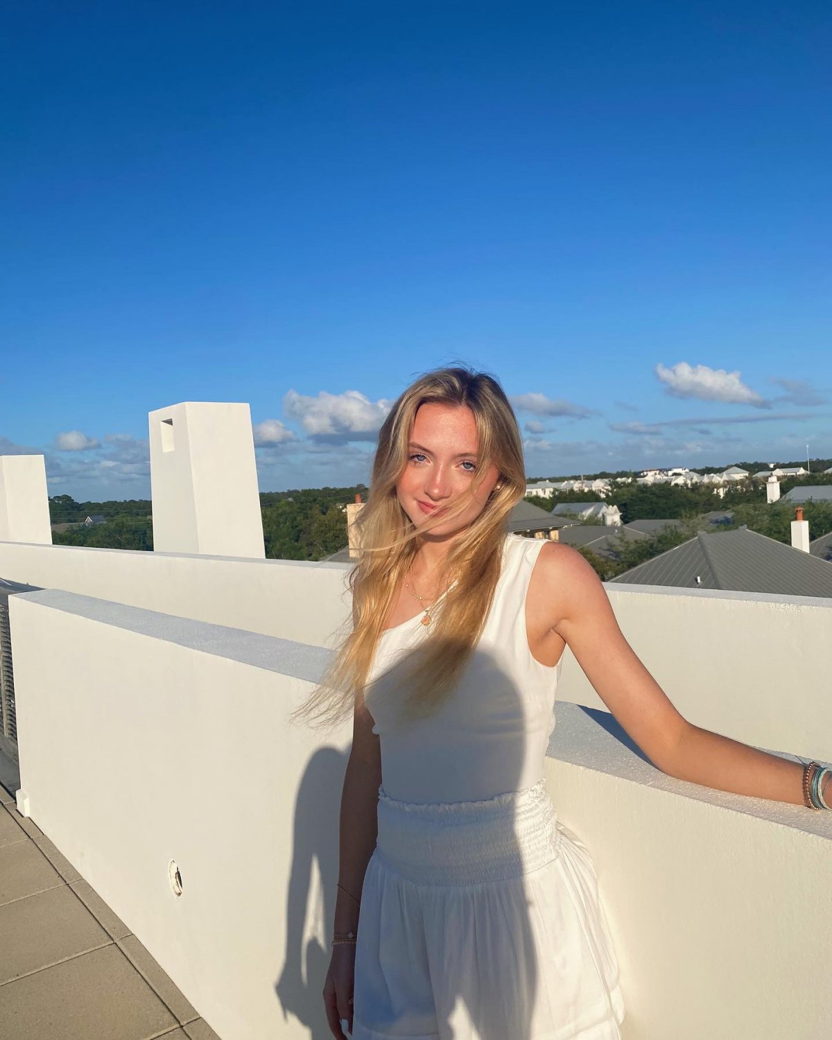 Sexy blonde college teen Holly #Kahgcypz