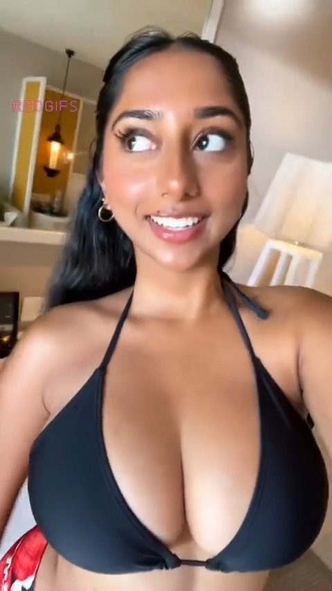 Beautiful Bikini Desi #KC1DODti