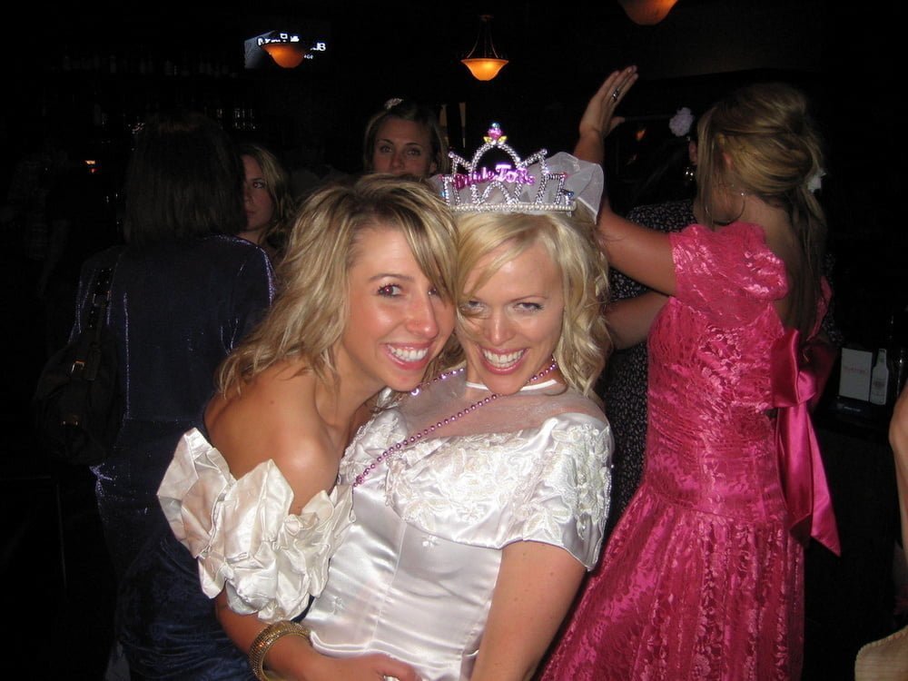 Amanda Webslut #Kgckjx8X