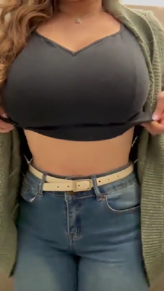Teen flashes her massive tits at work #KMKw4fCo
