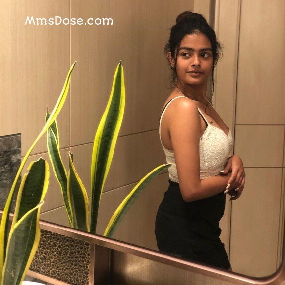 Indian teen girl give awesome blowjob #ktEl0TOe
