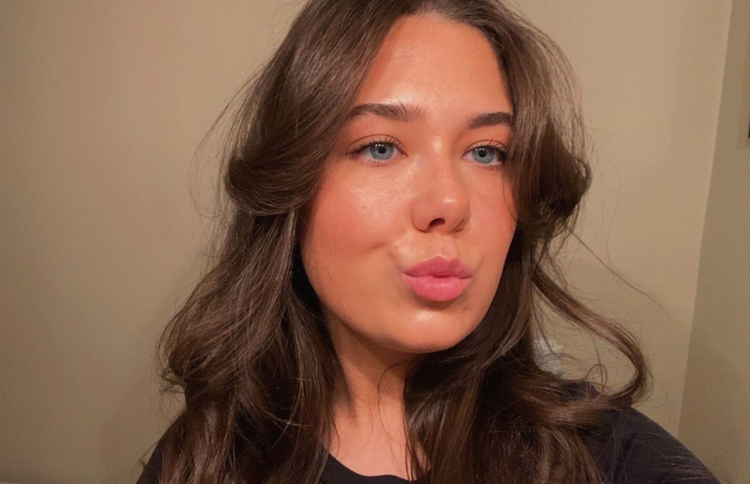 Sexy big tit college teen Elizabeth #L9yHG2tF